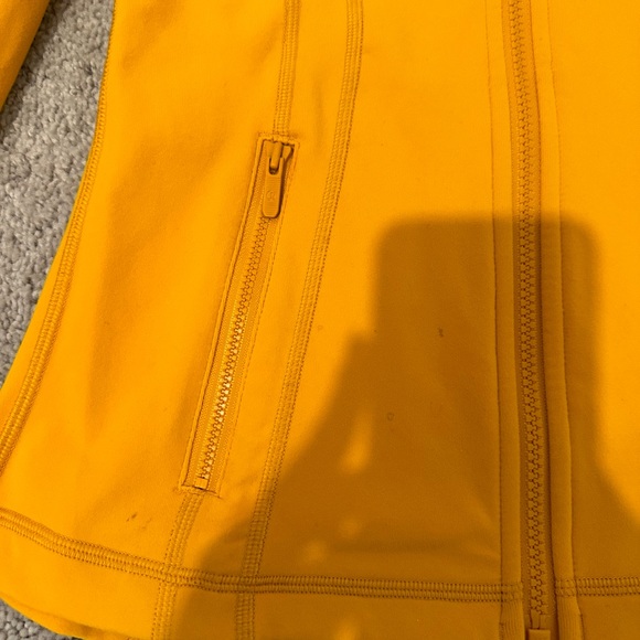 Lululemon Define Jacket - Picture 2 of 6